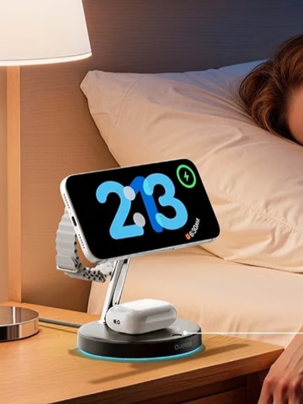 3-in-1 Magnetic Charging Stand for Phone, Watch & Earbuds - Silver